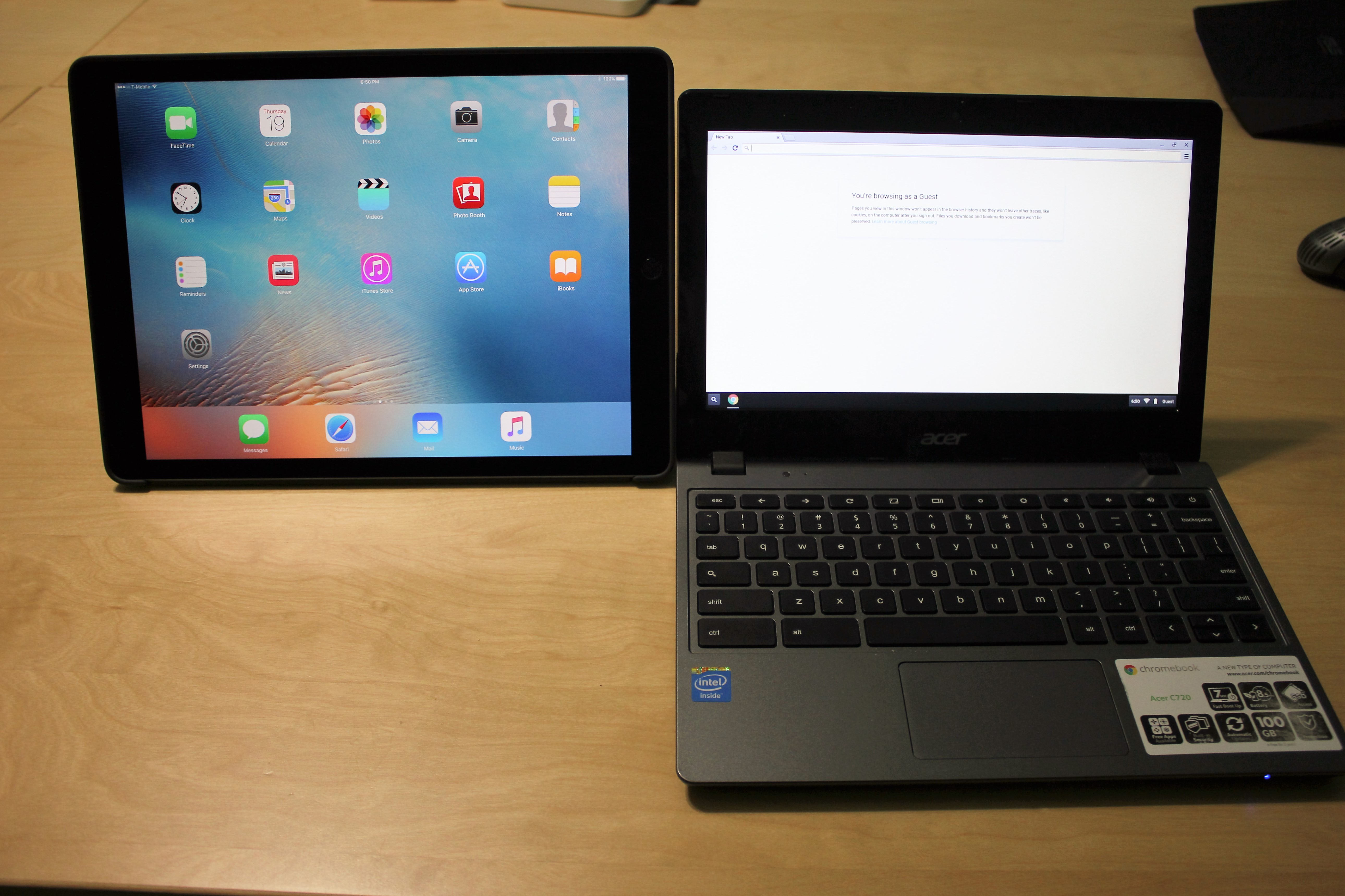 iPad Pro vs Samsung Chromebook: Size Comparison